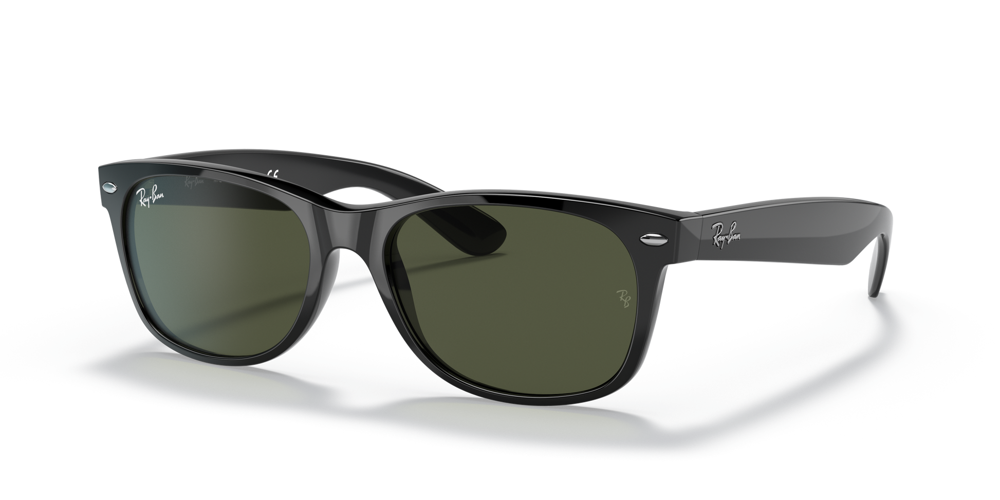 https://images2.ray-ban.com//cdn-record-files-pi/20276b76-8be8-4101-8559-a359001acb52/21dbb99d-430d-48eb-8c5e-ad20018a98db/0RB2132__901L__STD__shad__qt.png